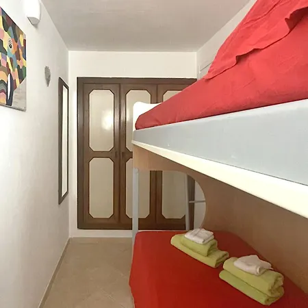 Syloic Avec Piscine Filtrée Hors Sol Pour Enfants Сasa de vacaciones Loiri Porto San Paolo