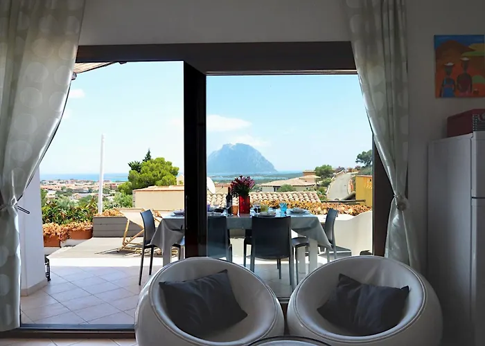 Syloic Avec Piscine Filtree Hors Sol Pour Enfants Porto San Paolo (Sardinia)